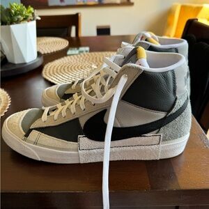 Nike Blazer Mid Pro Club